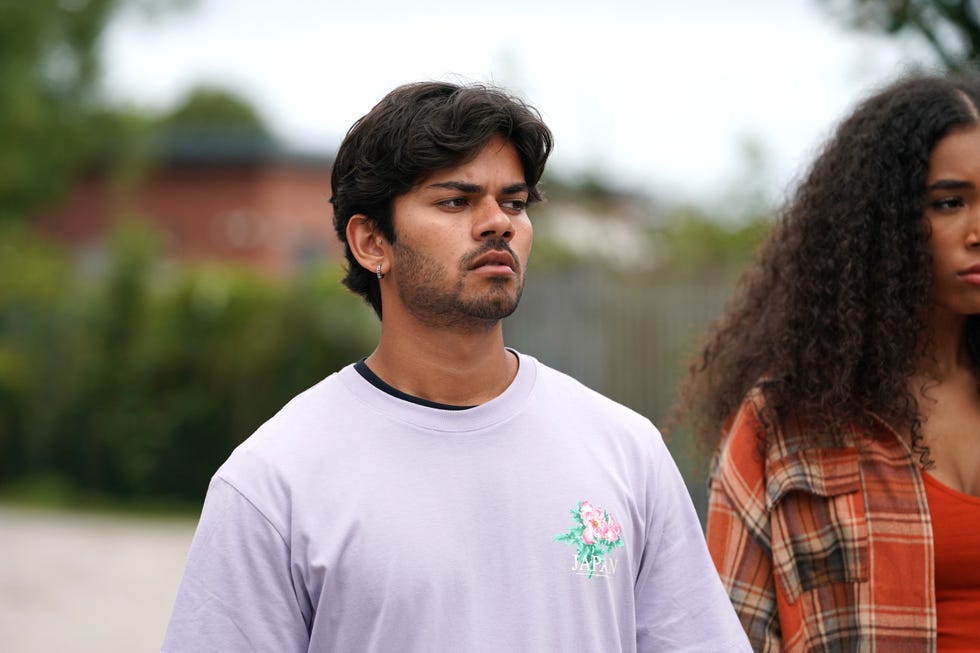 dillon ray and vicky grant in hollyoaks