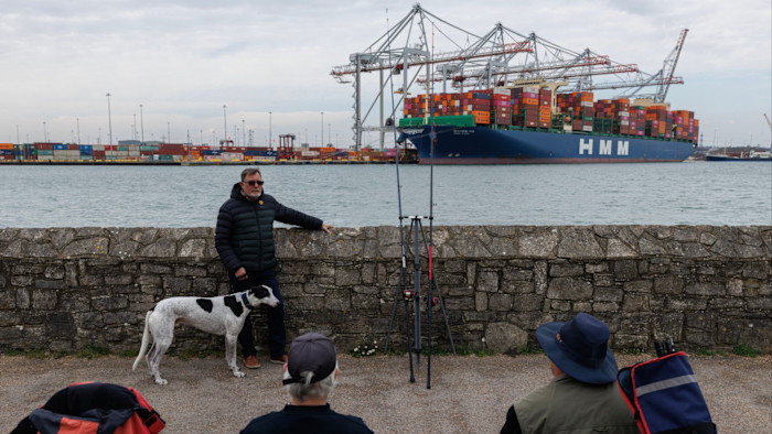 Canadian pension funds to exit UK’s biggest port operator in £10bn deal