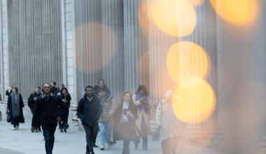 Don’t fear the AI ‘jobpocalypse’ - Financial Times