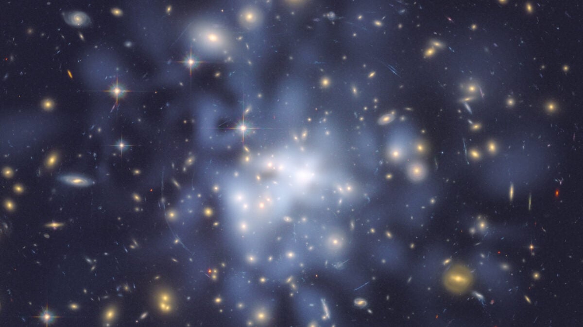 7 Weird Space Phenomena That Only Make Sense if Dark Matter Exists