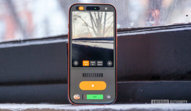 iOS snapseed camera interface