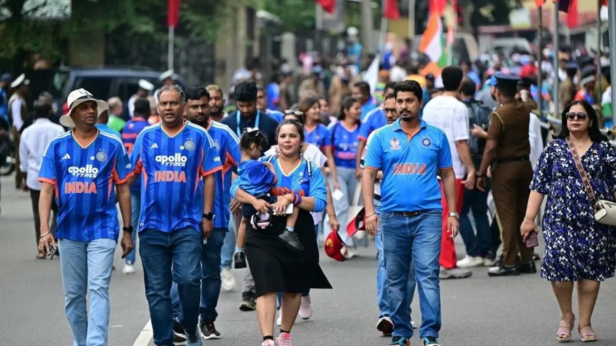 India v Pakistan: T20 World Cup Showdown Delivers High Drama, Massive Crowd and Tight Security