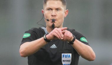 Referee David Dickinson