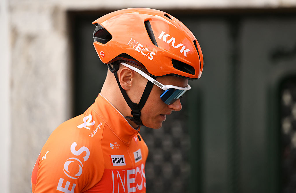 VILA REAL DE SANTO ANTONIO, PORTUGAL - FEBRUARY 18: Oscar Onley of Great Britain and Team INEOS Grenadiers prior to the 52nd Volta ao Algarve em Bicicleta 2026 - Stage 1 a 183.5km stage from Vila Real de Santo Antonio to Tavira on February 18, 2026 in Vila Real de Santo Antonio, Portugal. (Photo by Dario Belingheri/Getty Images)
