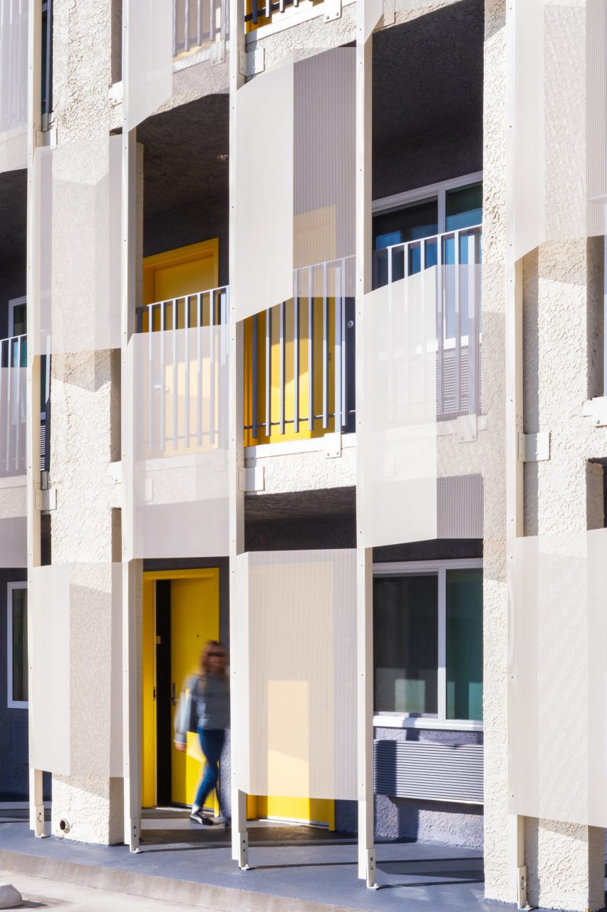 Creamy white Kadre Architects-designed facade