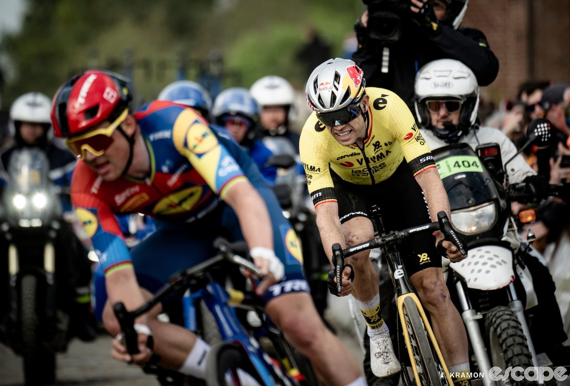 Van Aert, Pedersen make strong steps in recovery