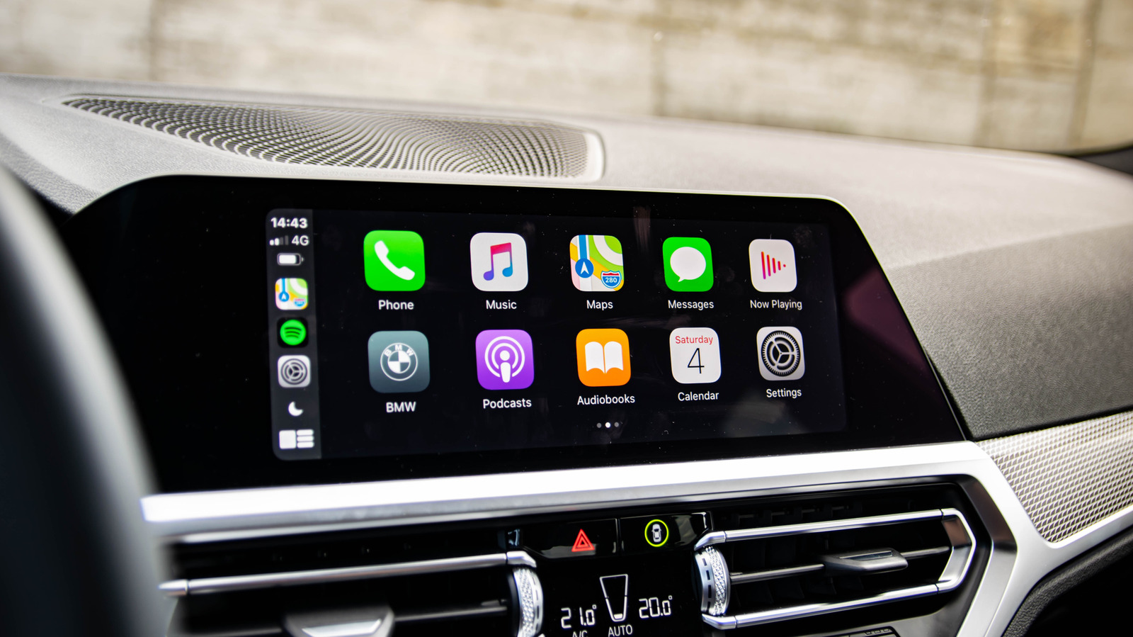 iOS 26.4 Is Bringing A Big New AI Feature To Apple CarPlay Soon