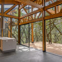 © Silueta Amarilla+SAJAESCA House in the Woods / Espinoza Carvajal Arquitectos - Interior Photography, Wood, Glass, Beam