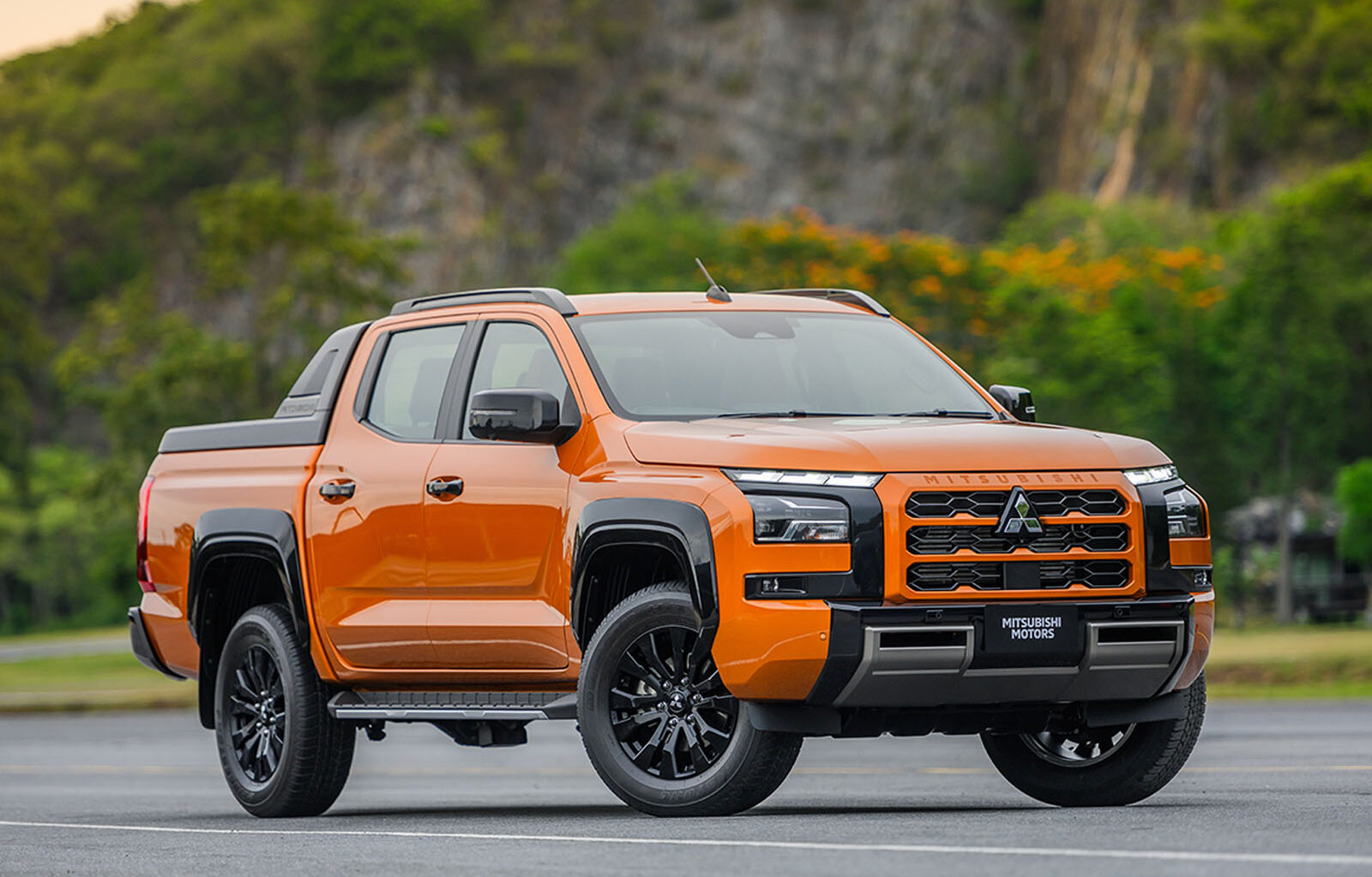 New Mitsubishi L200 here in May as £36k Ford Ranger rival