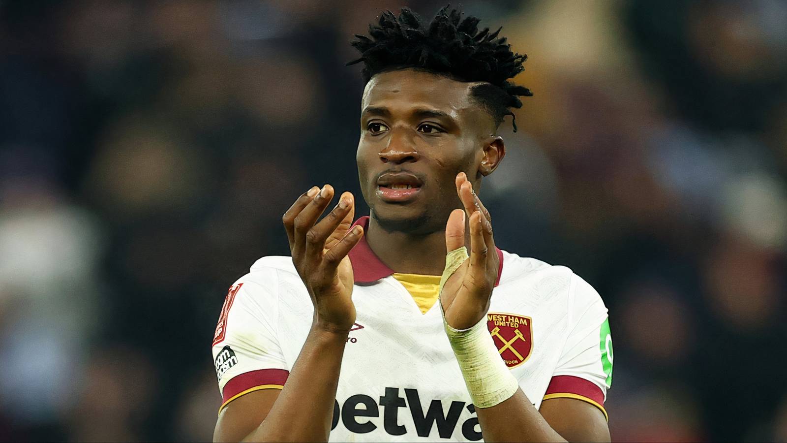 West Ham enter late race to sign English icon who'd be their new Kudus