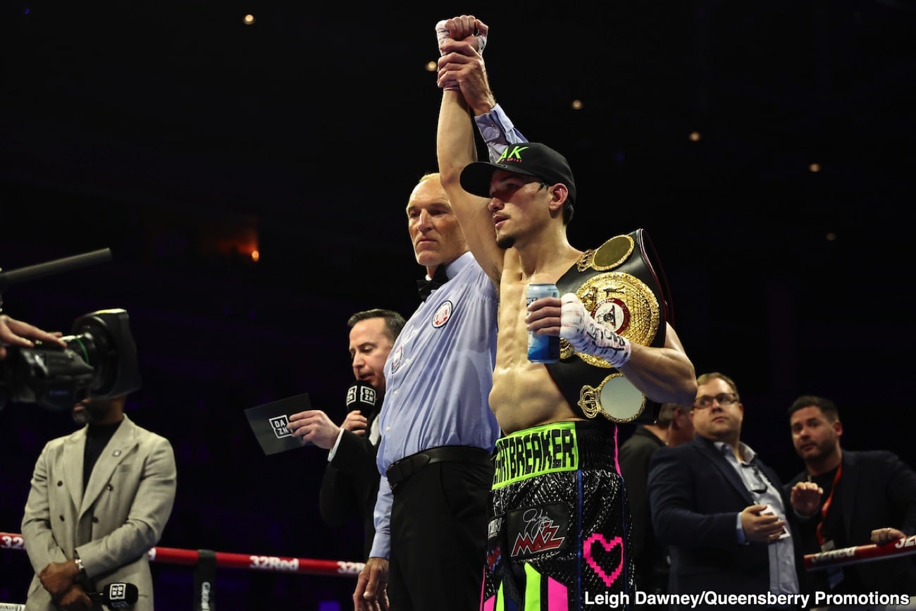 "It Was a Shower of Objects": Robles Recalls Liverpool Ring Escape