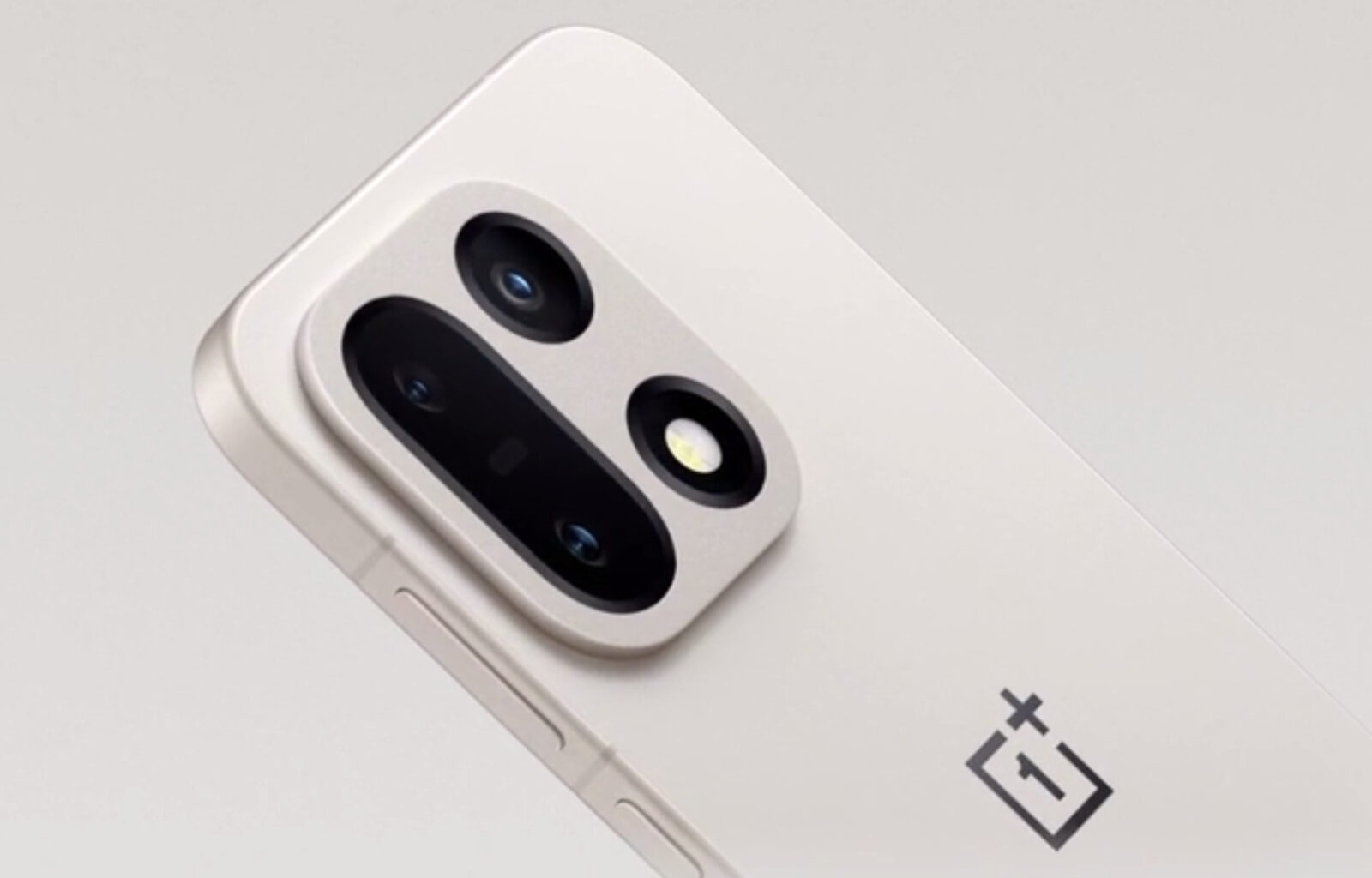 OnePlus 15T tipped to surpass Galaxy S26 Ultra with magnetic charging support