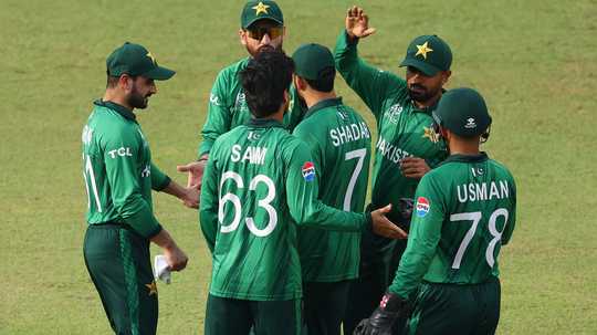 pakistan-found-their-mojo-again-to-down-namibia-and-qualify-for-the-super-eights