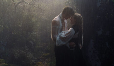 (L-r) Jacob Elordi as Heathcliff and Margot Robbie as Catherine Earnshaw in Wuthering Heights