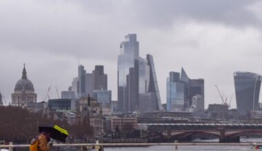 Lacklustre end to 2025 for UK growth | snaps