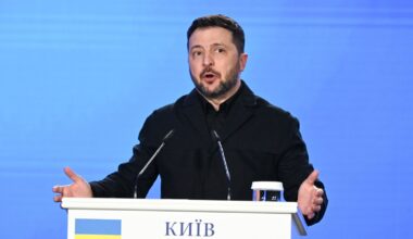 Ukraine war latest: UK and Ukraine respond to Moscow's 'absurd' nuclear bomb claim - as Trump sets new peace deal deadline | World News