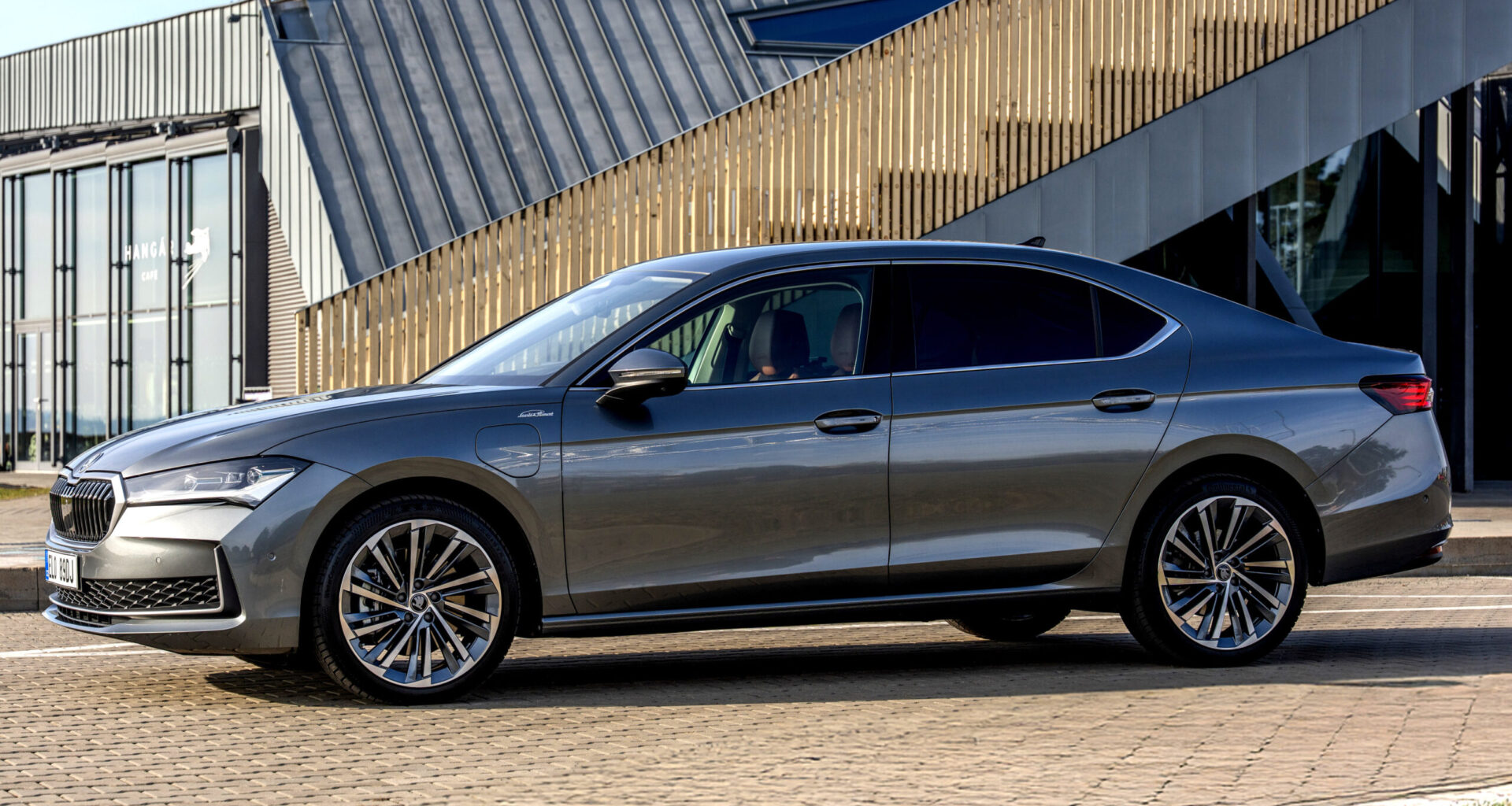 Skoda’s Flagship Plugs Into Sleeper Mode, But The Stopwatch Has Other Ideas