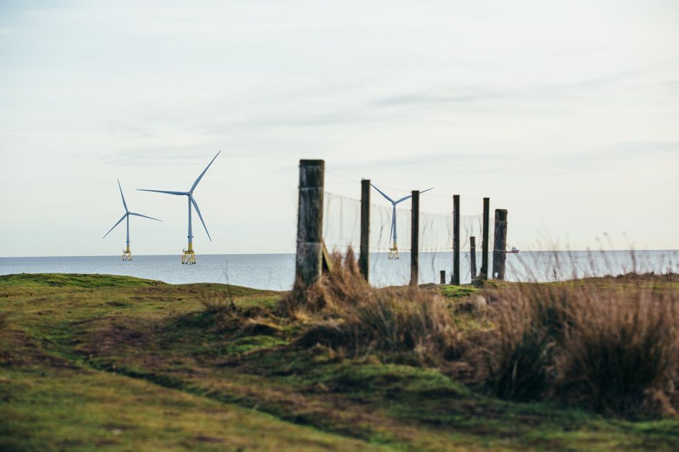 \u200bWind turbines on the Aberdeen coast