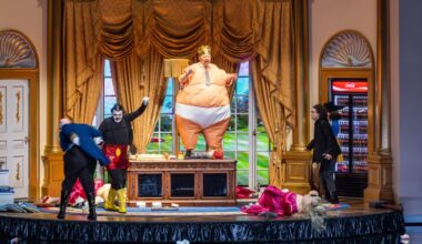 'Monster's Paradise' lampooning Trump has world premiere at Hamburg Opera