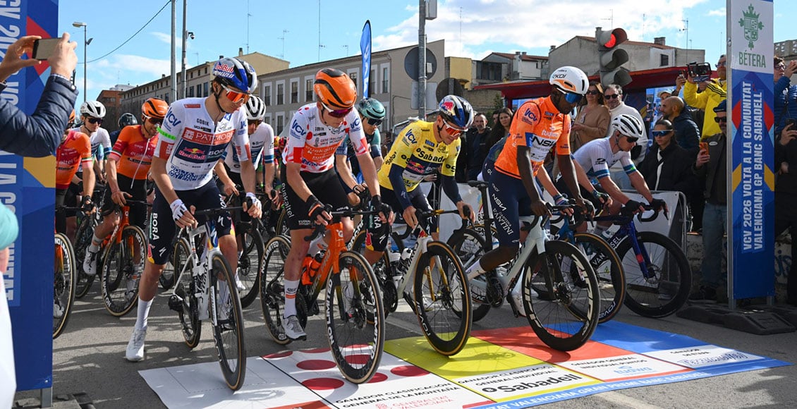 OUTERLINE: Evenepoel Dominates, U.S. Riders Rise, and Cycling Tech Hits the Road