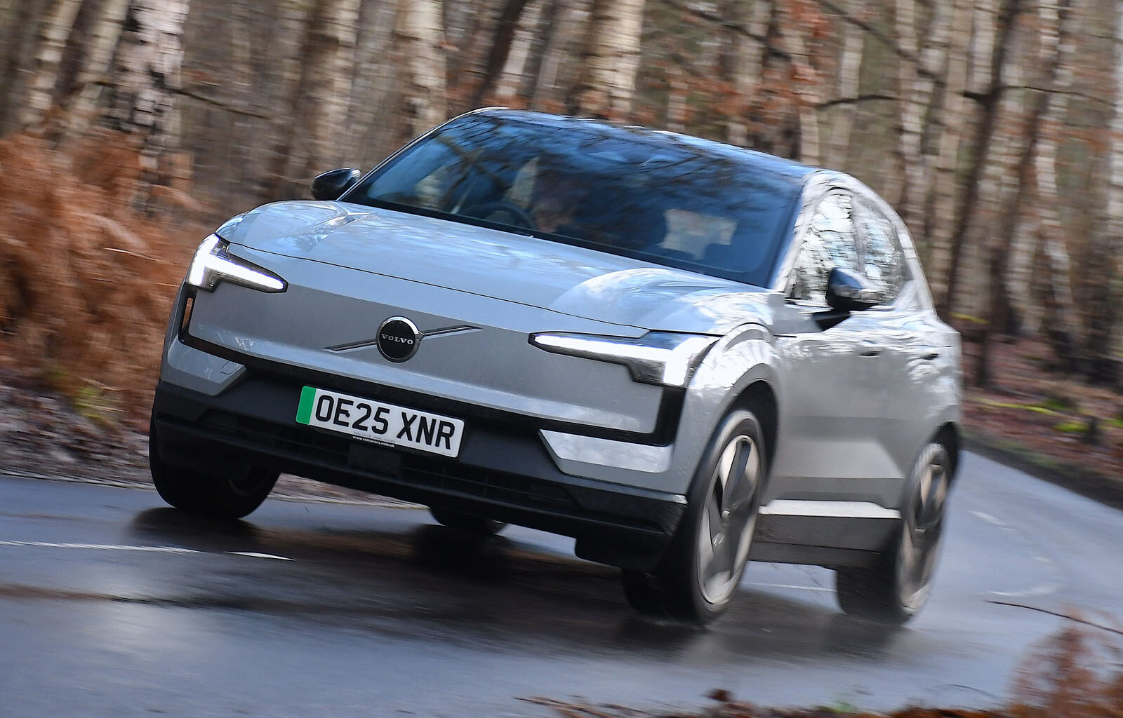 Volvo EX30 gains new entry-level powertrain with 148bhp