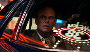 Walton Goggins Replaces Brolin In "Mister"