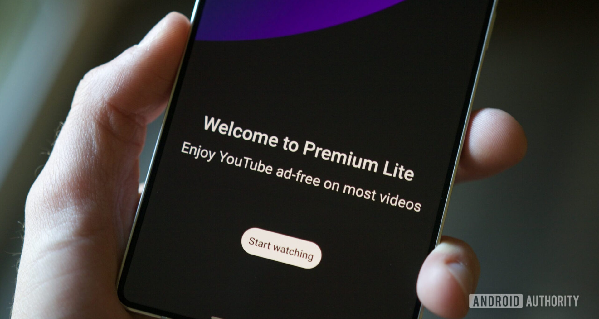 YouTube Premium Lite splash screen on the YouTube app.