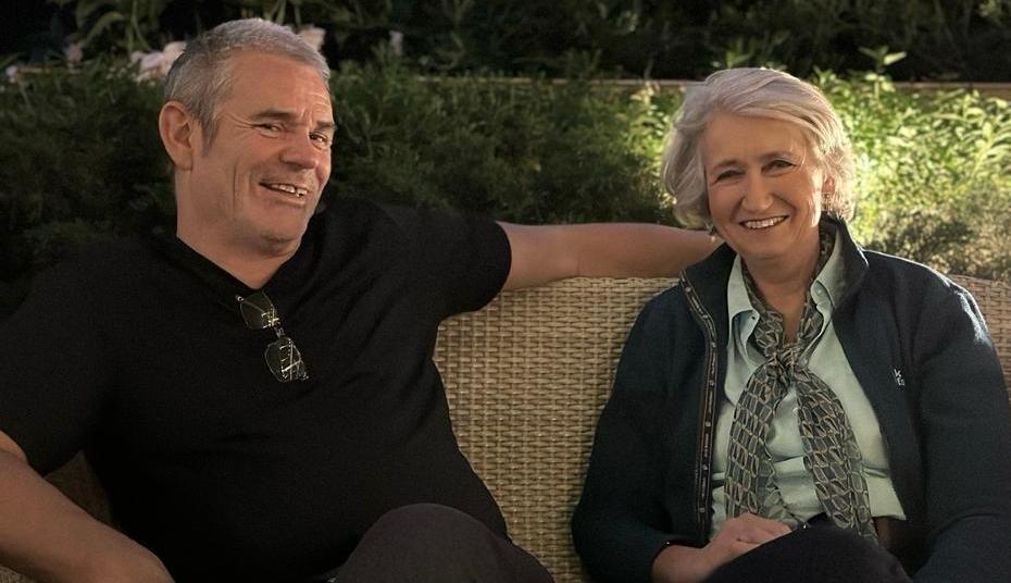 Lindsey Hilsum and Paul Conroy smiling.