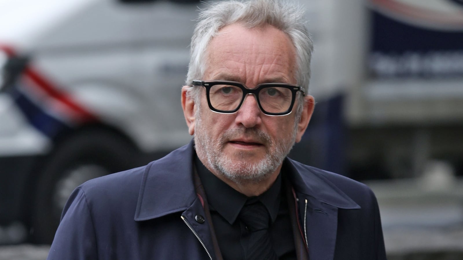 Mediahuis suspends former Irish boss over use of AI