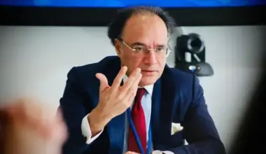 No fuel shortage in Pakistan: finance minister - Business