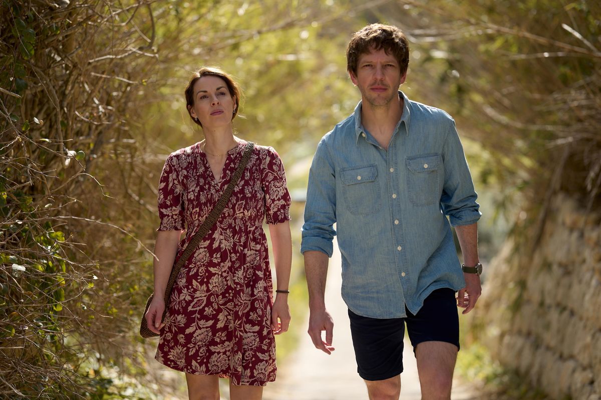 Jessica Raine as Zoe and Damien Molony as Dan in new drama "Two Weeks in August"