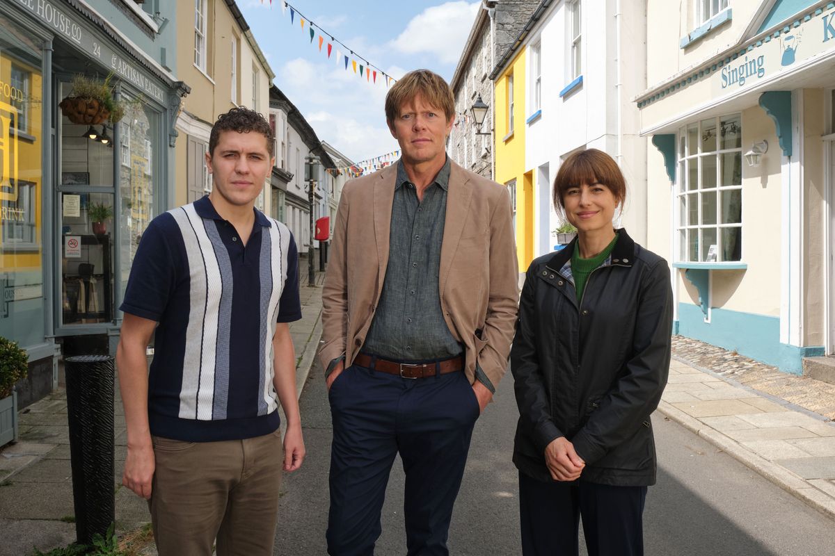 Beyond Paradise returned with series four on Friday night, where Humphrey Goodman delivered a devastating update 