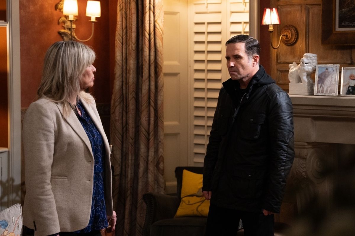 Despite the latest episode seeing passion for Graham and ex Kim Tate, fans do not think he will end up with her