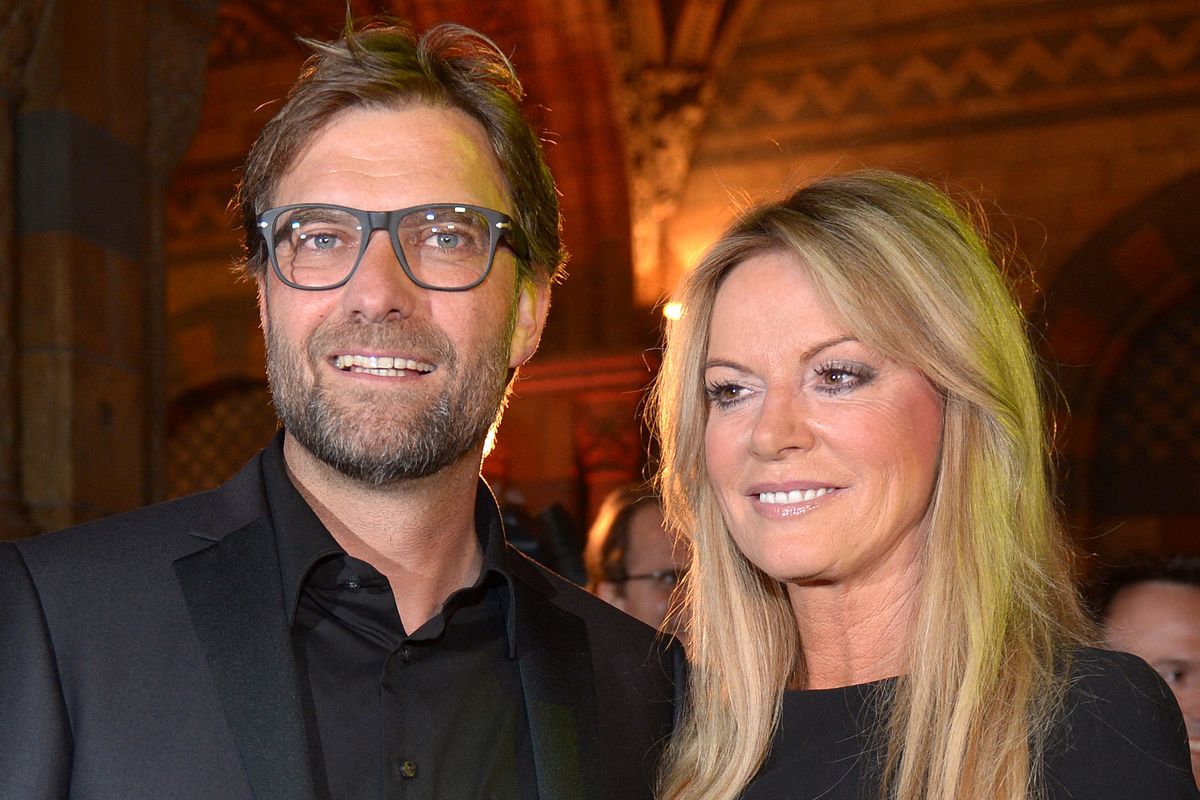Dortmund's head coach Juergen Klopp and his wife Ulla pose for a picture during the after party of the final European Champions League football match FC Bayern Munich vs Borussia Dortmund at the Natural History Museum in London, Great Britain, on May 26, 2012. 