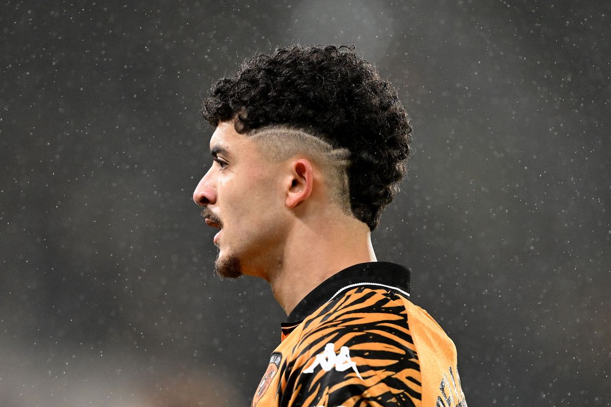 Mohamed Belloumi is set to be in Hull City's squad at Wrexham