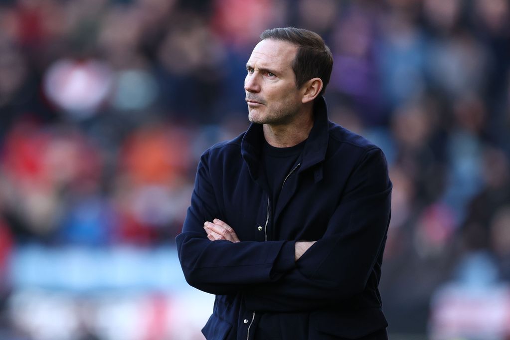 Coventry City boss Frank Lampard expects the promotion race to go to the wire
