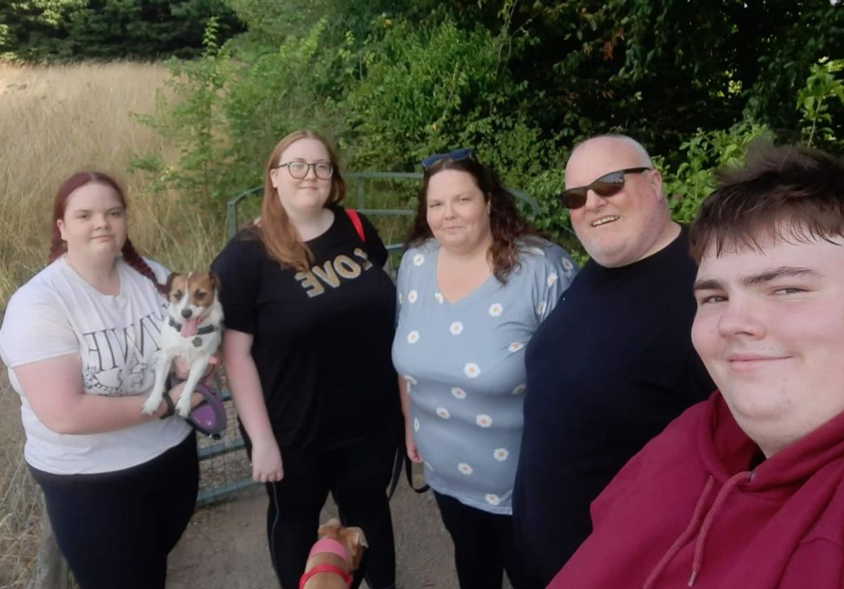 L-R Libby, Ellie, Joanne, Stephen and Jack