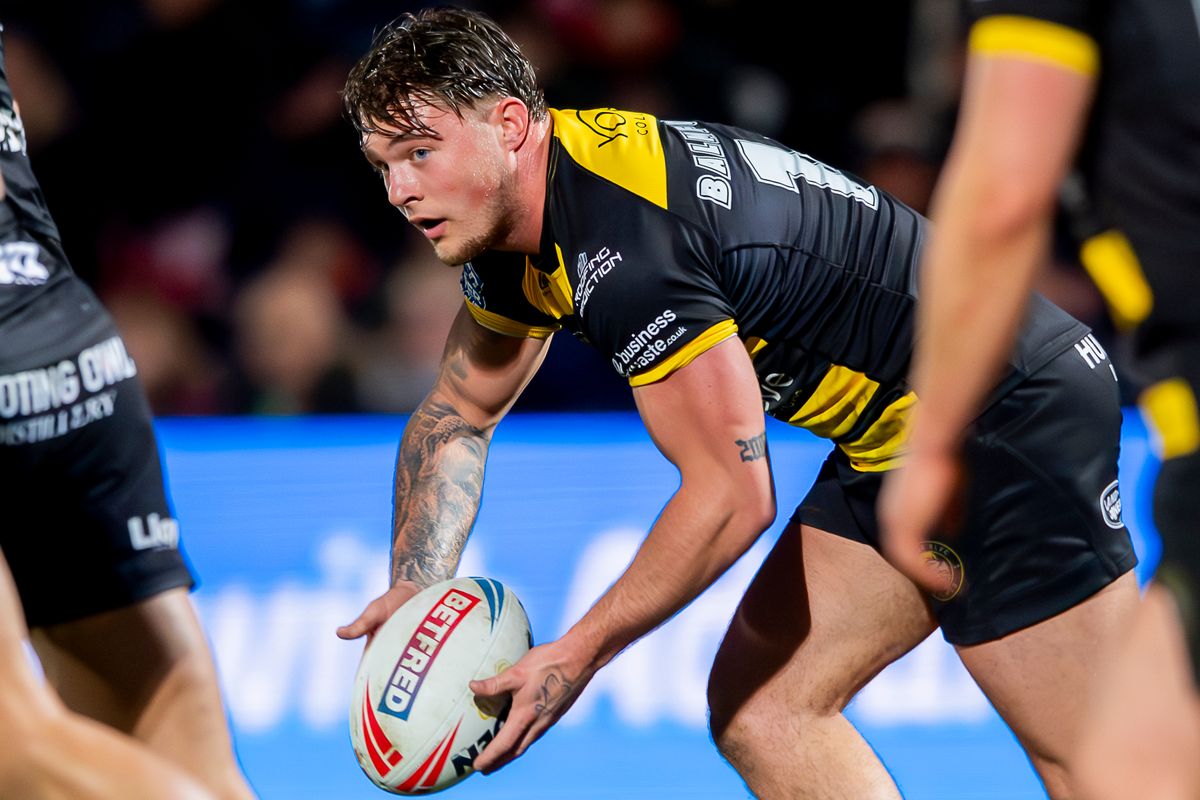 Hull FC hooker Denive Balmforth is spending the 2026 season on loan at York.