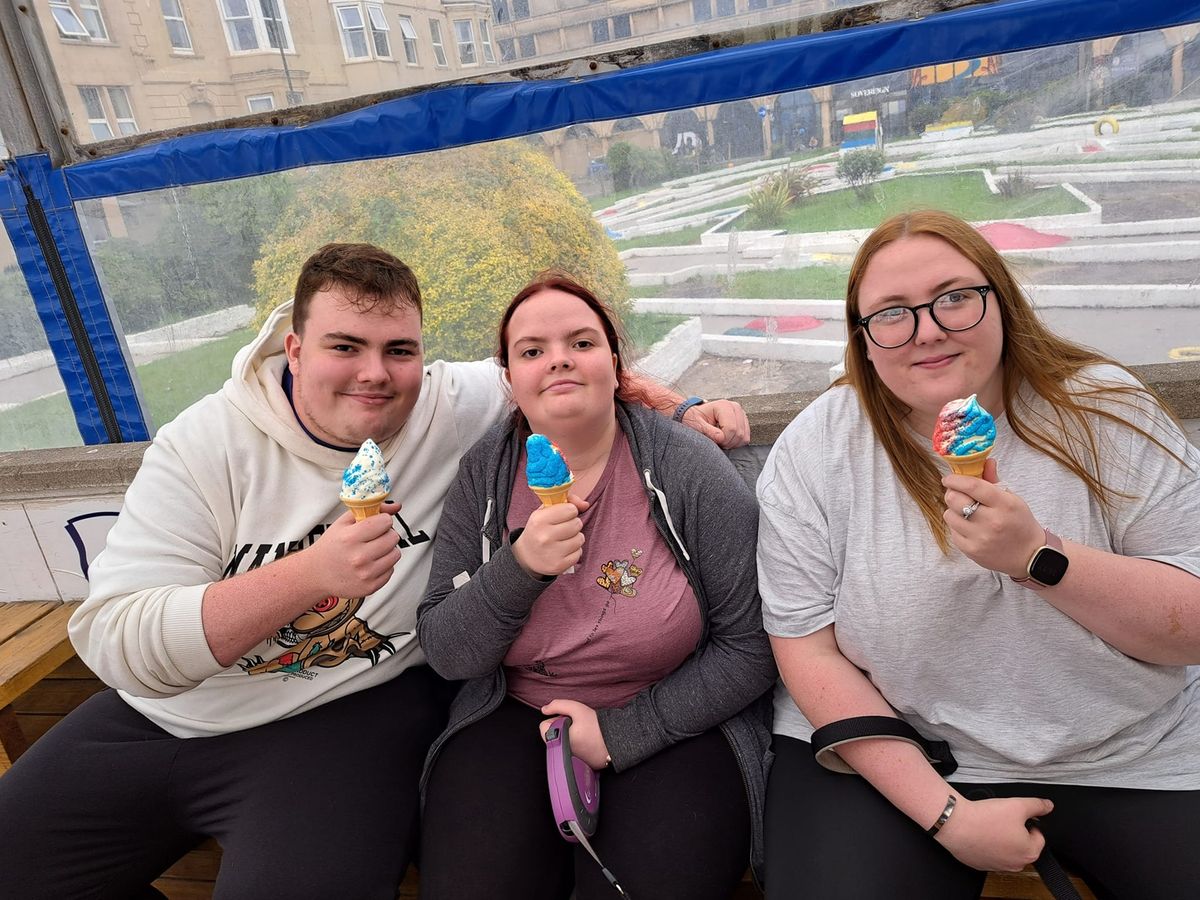 L-R Jack Bolam, Libby Bolam and Ellie Bolam. 