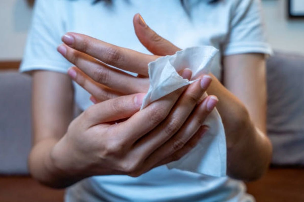 Wet wipe warning for UK households after 6 deaths and 62 struck down