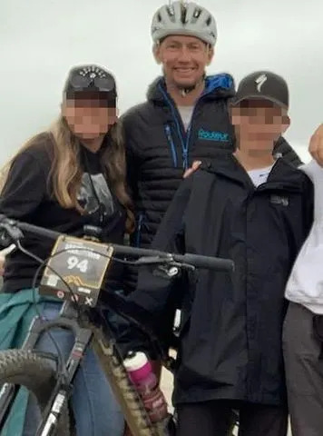 Bryson Perry (center)Credit: Gofundme