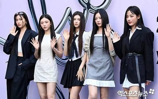 NewJeans, then a five-member girl group / Xportsnews