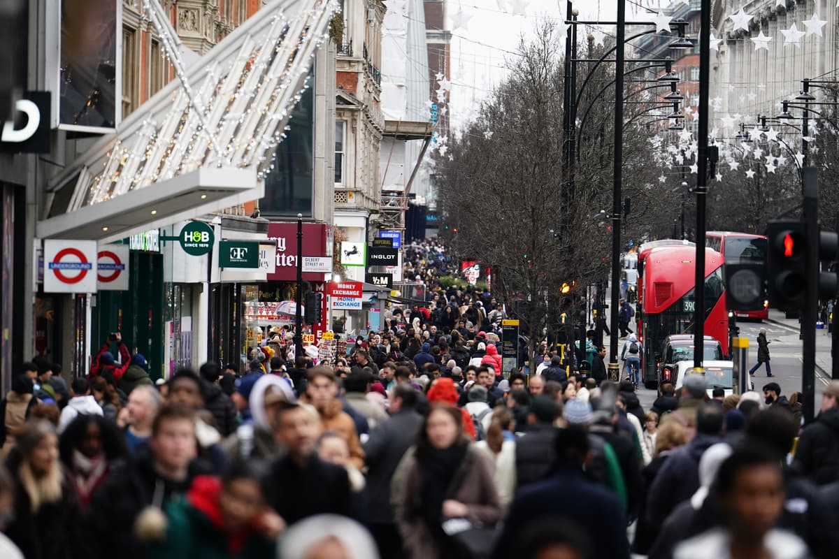 Anti-terror gates on Oxford Street will prevent cyclists riding through Sadiq Khan's 'pedestrian plaza'