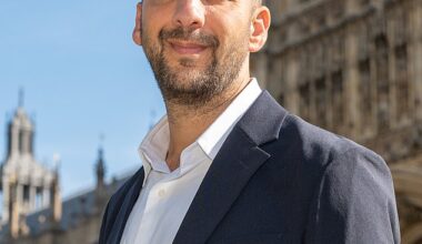 Green leader Zack Polanski wanted Britain to have no part in the US and Israeli attacks on Iran, and demanded the US be refused the right to fly missions from UK bases. Sir Keir agreed