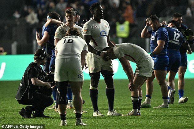 England are in crisis mode and the players looked shell-shocked after full-time in Rome