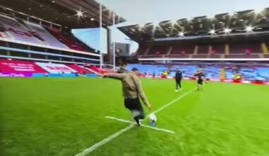 Presenter Liam MacDevitt attempted a conversion as part of a light-hearted initiation to the TNT Sports team, but it drew the attention of Leicester Tigers boss Geoff Parling