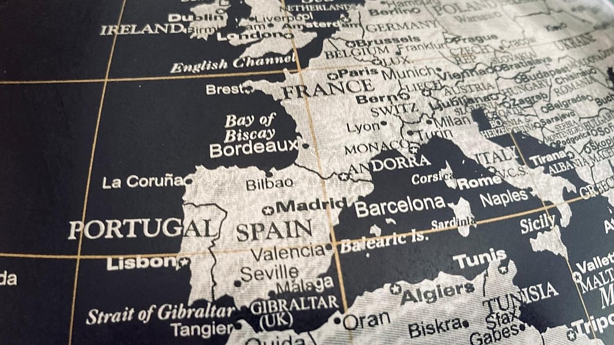 The 'hoax' of the Nazi time zone in Spain: it robs us of sleep but aligns us with Europe