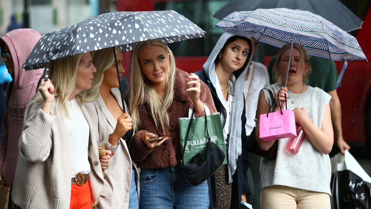 Sales decline as shoppers rein in spending — even before Iran war