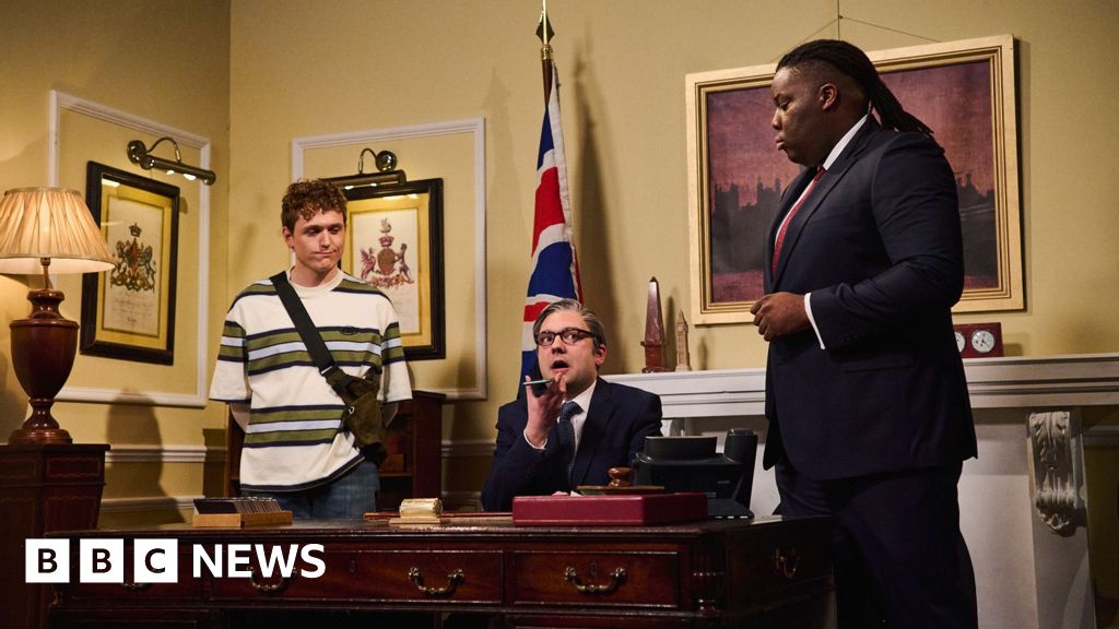 SNL UK star George Fouracres as Keir Starmer on the phone in his office, along with Hammed Animashaun as David Lammy