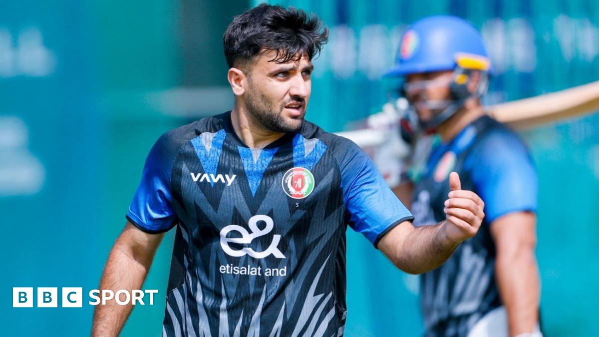 Fazalhaq Farooqi in training with Afghanistan